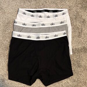 ALO Yoga Women’s Boxer Briefs in Black, Gray, and White - unworn